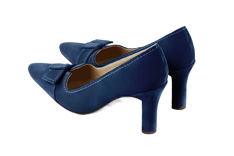 French elegance and refinement for these navy blue dress pumps, with a knot on the front, 
                available in many subtle leather and colour combinations. Possibility to customize with your colors and materials.
With its original cutout, this pretty fitted pump
will render you great services, combining comfort and distinction. 
                Matching clutches for parties, ceremonies and weddings.   
                You can customize these shoes to perfectly match your tastes or needs, and have a unique model.  
                Choice of leathers, colours, knots and heels. 
                Wide range of materials and shades carefully chosen.  
                Rich collection of flat, low, mid and high heels.  
                Small and large shoe sizes - Florence KOOIJMAN